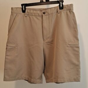 Men's Izod Golf shorts